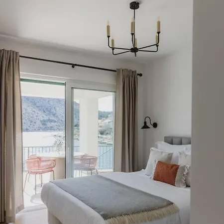 Beachfront Retreat Villa